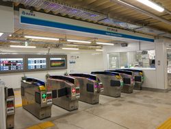 2019년부터 사용 중인 지하 개찰구