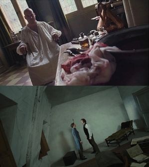 후퍼는 존 애덤스(위)와 레 미제라블(아래)에서 볼 수 있듯이, 그의 작품에서 더치 앵글을 자주 사용한다.