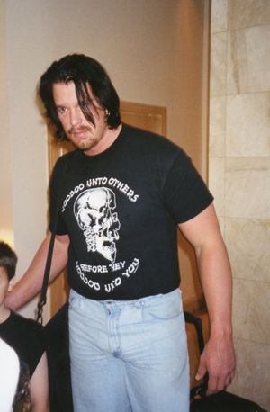 Acolytes Protection Agency 시절의 브래드쇼