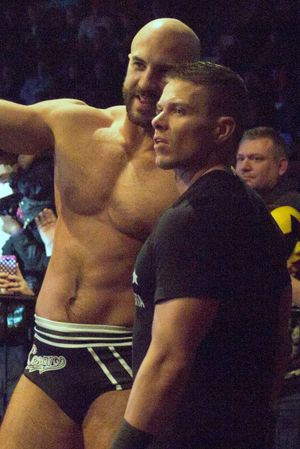 키드와 세자로는 2014년 12월에 태그팀을 결성했다.