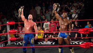 ROH 월드 태그팀 챔피언십을 차지한 레슬링스 그레이티스트 태그 팀.