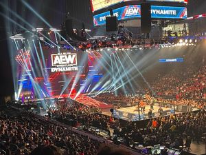 2023년 1월 4일부터 2024년 2월 28일까지 사용된 다이너마이트 세트.