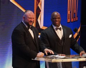 2018년 WWE 명예의 전당에 헌액된 더들리 보이즈