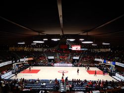 국립 요요기 경기장 제2체육관 내부. 알바르크 도쿄 대 오사카 에베사의 B.LEAGUE 공식전 (2024년 1월 27일)