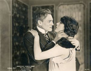 1923년 여인의 적에 출연한 라이오넬 배리모어