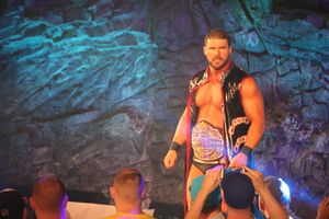 2015년 10월, TNA 킹 오브 더 마운틴 챔피언 시절의 루드