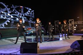 2012 여수엑스포에서의 비스트.