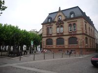 볼프스탈 광장의 옛 나비의 저택