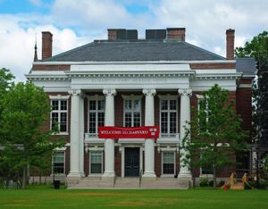 엘리자베스 캐리 아가시즈 하우스, 2012