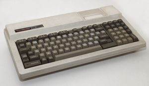 스펙트라비디오 SV-328은 MSX 표준의 전신이다. 많은 MSX 프로그램들이 홈 프로그래머들에 의해 비공식적으로 SV-328로 이식되었다.