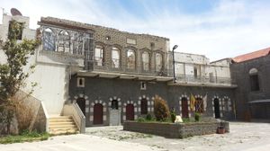 시리아 내전 중 성모 허리띠 교회 외관의 피해