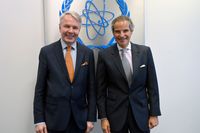 2022년 11월 1일, 하비스토가 오스트리아 비엔나에 있는 IAEA 본부에서 라파엘 마리아노 그로시 IAEA 사무총장을 만났다.