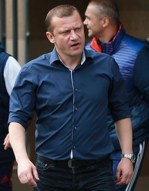 도리넬 문테아누는 루마니아 대표팀에서 134경기에 출전하여 최다 출전 선수이다.