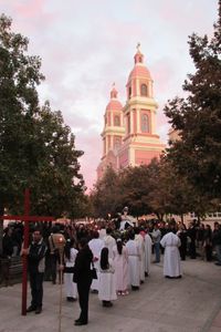 랑카과 사람들, 십자가의 길 의식 중.