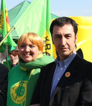 공동 당수인 클라우디아 로트와 함께 (2012년)