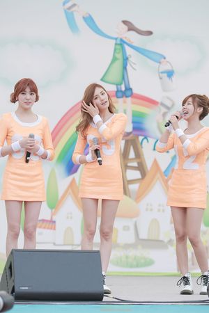 2013년 5월 16일 어린이대공원 꿈나무축제 가족그림소풍의 오렌지캬라멜