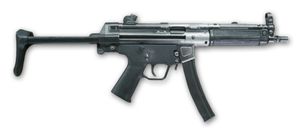  "SEF" 방아쇠 그룹, 접이식 개머리판, "슬림라인" 핸드가드를 장착한 MP5A3