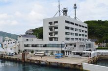 이즈하라항 터미널