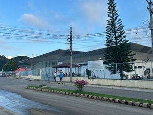 코타바토 공항 도착 구역