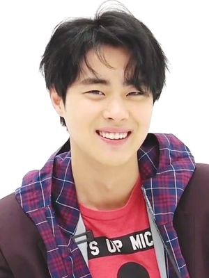 2020년 4월 마리끌레르 코리아 화보 촬영 중인 조병규