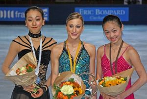 캐럴라인 장 (오른쪽 끝) 2008 트로피 에릭 봉파르.