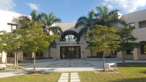 제인 밴크로프트 쿡 도서관, 종탑 아래에서 촬영