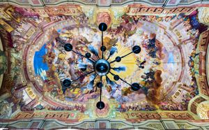 대학교 교회, 아치형 천장