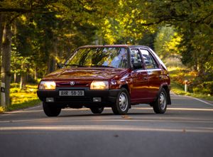 스코다 파보릿 (1987–1995)