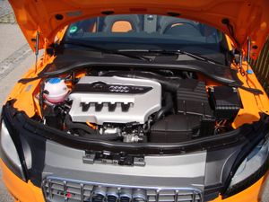 2.0 L TFSI 직렬 4기통 엔진