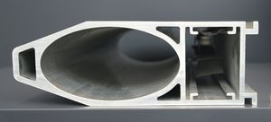 LEP 입자 빔 튜브의 단면