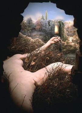 Étant donnés, 1946–1966, 혼합 재료, 1969년 사후 영구적으로 설치된 작품, 필라델피아 미술관 소장