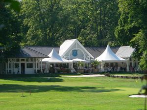 쿠르파크에 있는 바트호름부르크 골프 클럽 하우스