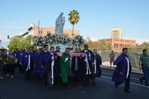 2012년 로스앤젤레스 시내 그랜드 마리아 행렬