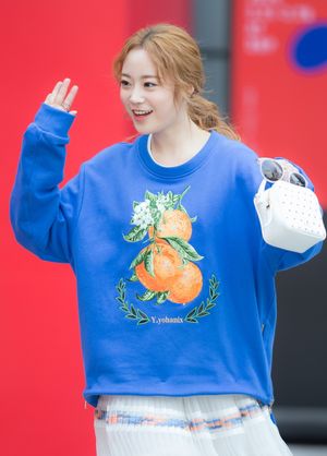 2016년 서울 패션 위크에 참석한 허영지