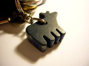 핀란드에서 제작된 나무 열쇠고리