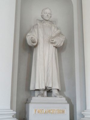 헬싱키 루터교 대성당의 멜란히톤 동상, 헬싱키 핀란드