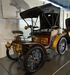 1898년 아이제나흐 자동차 공장(Automobilwerk Eisenach)에서 생산된 자동차