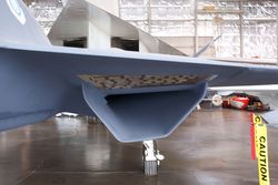 YF-23 S-덕트 엔진 공기 흡입구