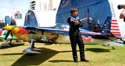 대칭익을 채용한 에어레이스기 (집코 에지 540)