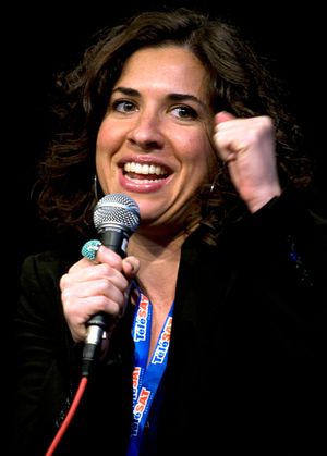 《전부 애거사 짓이야》의 쇼러너이자 선임 감독 잭 셰이퍼