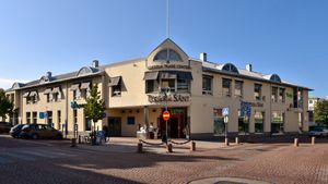 Åland 마리에함에 있는 부동산 사무실 건물인 Alandia 무역 센터