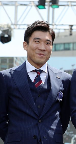 고요한은 446번의 공식 경기에 출전하여 FC 서울 최다 출전 선수이다.