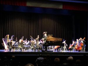 피아노 협주곡 연주