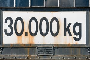 소수점으로 사용된 모습 (독일의 간판)