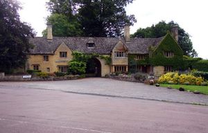 프레벤달의 게이트하우스, 깁의 옥스퍼드셔, 테임 자택