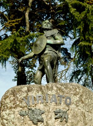 1940년에 세워진 비세우의 비리아투스 조각상