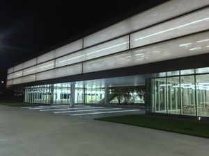 캐플런 연구소(Kaplan Institute) 정문