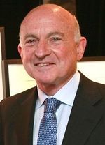 리처드 로빈슨은 1975년부터 2021년 사망할 때까지 회사의 CEO이자 사장으로 재직했다.