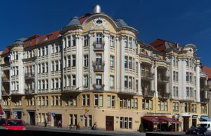 14 볼노시 광장의 아르 누보 건물