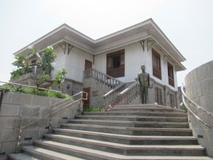 박사 피오 발렌수엘라 조상의 집 (박물관으로 개조, 무세오 니 박사 피오 발렌수엘라)